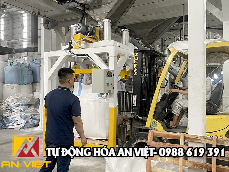 Lắp đặt hệ thống cân đóng bao Jumbo 8 tấn/h tại Quảng Nam